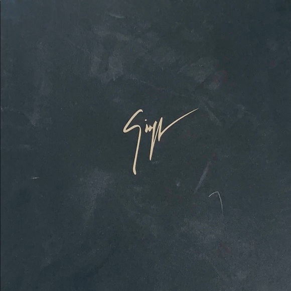 giuseppe zanotti nude heels